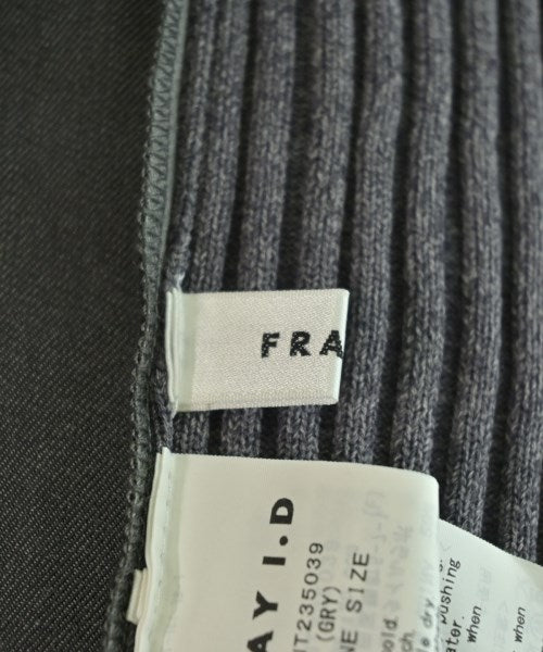 FRAY I.D เสื้อแขนกุด