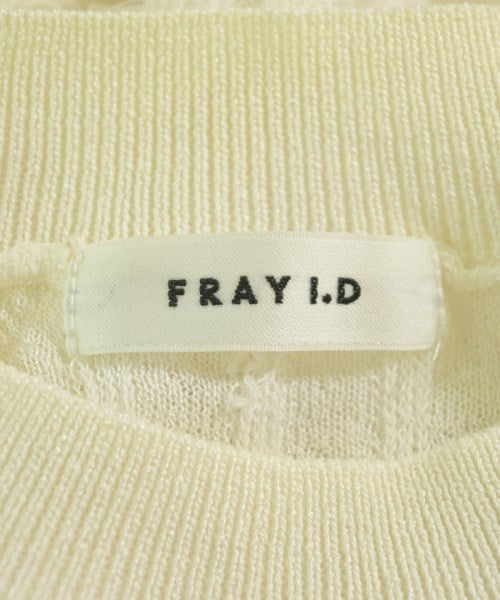 FRAY I.D เสื้อกันหนาว