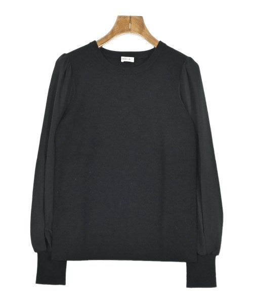 FRAY I.D เสื้อกันหนาว