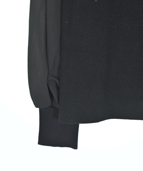 FRAY I.D เสื้อกันหนาว