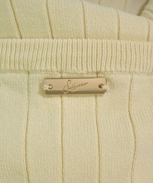 soffitto เสื้อแขนกุด