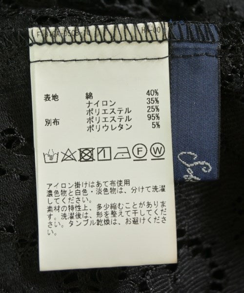 soffitto เสื้อสตรี