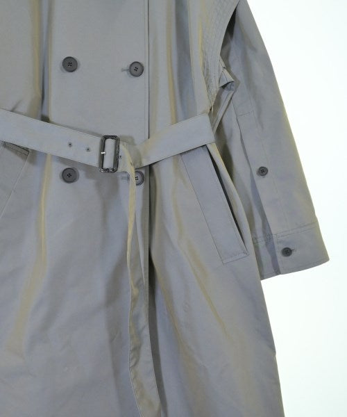 soffitto เสื้อกันฝน