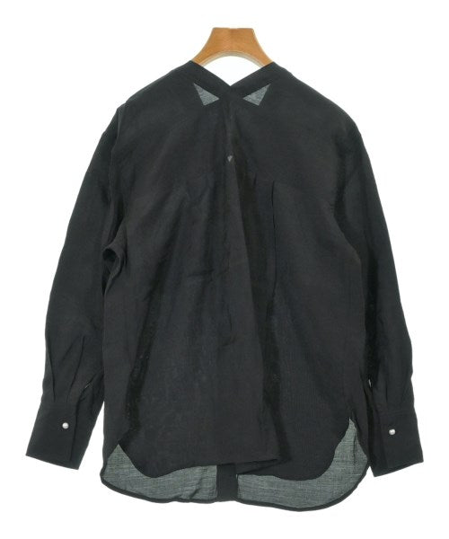 soffitto เสื้อสตรี
