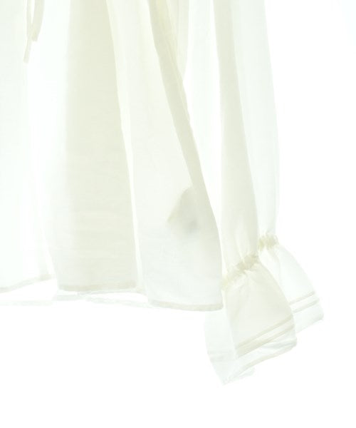 soffitto เสื้อสตรี