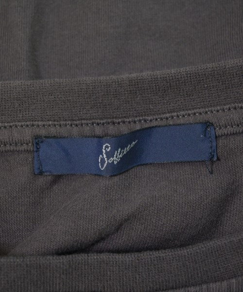 soffitto เสื้อยืด/เสื้อท็อปส์