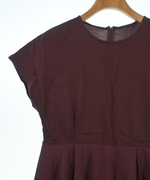 soffitto เสื้อยืด/เสื้อท็อปส์