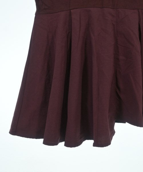 soffitto เสื้อยืด/เสื้อท็อปส์