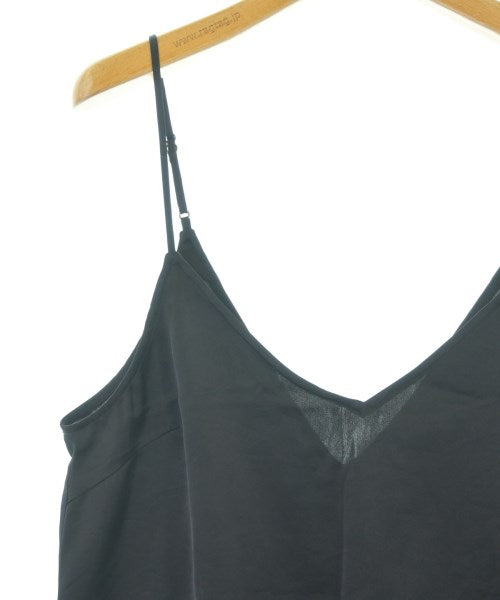 soffitto เสื้อสายเดี่ยว