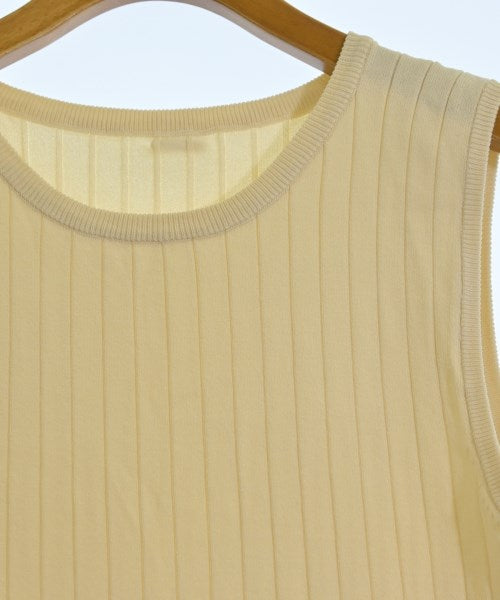 soffitto เสื้อกั๊ก