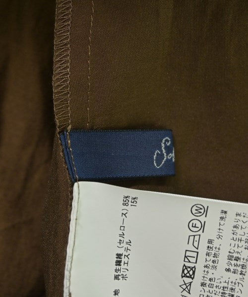 soffitto เสื้อสตรี