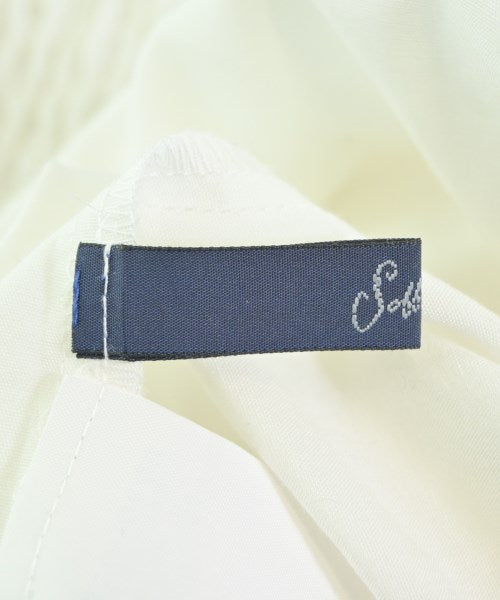 soffitto เสื้อสตรี