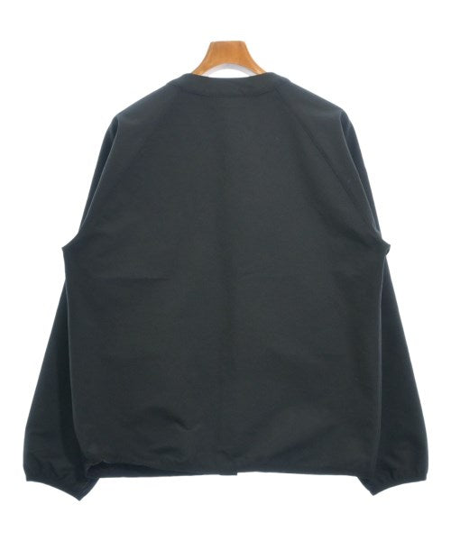 nanamica เสื้อลำลอง