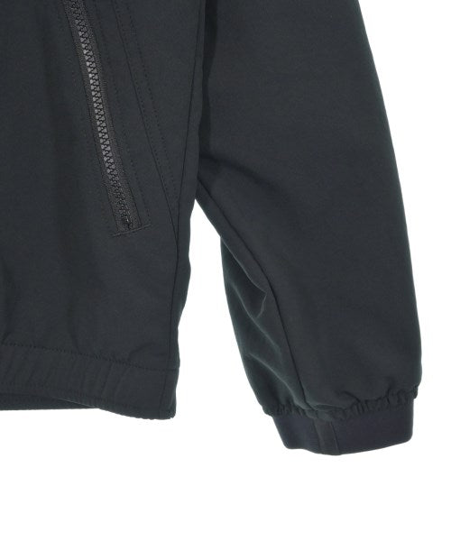 nanamica เสื้อลำลอง