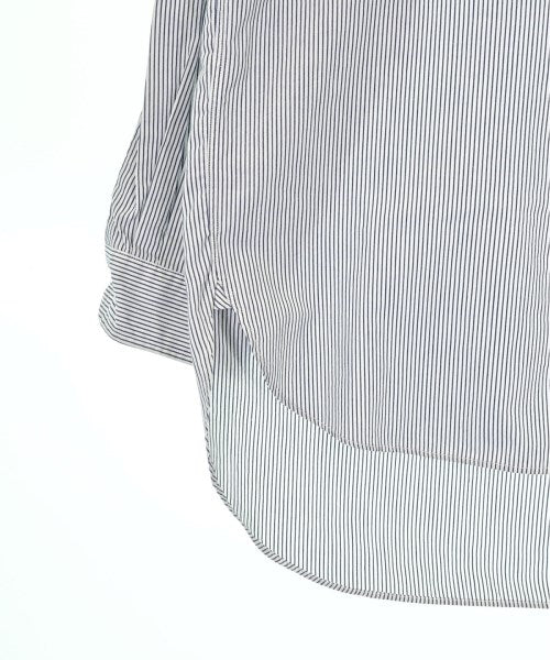 nanamica เสื้อลำลอง