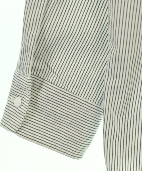 nanamica เสื้อลำลอง