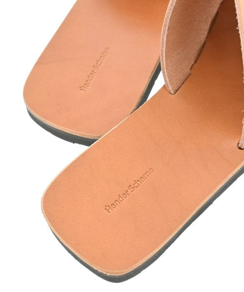 Hender Scheme รองเท้าแตะ