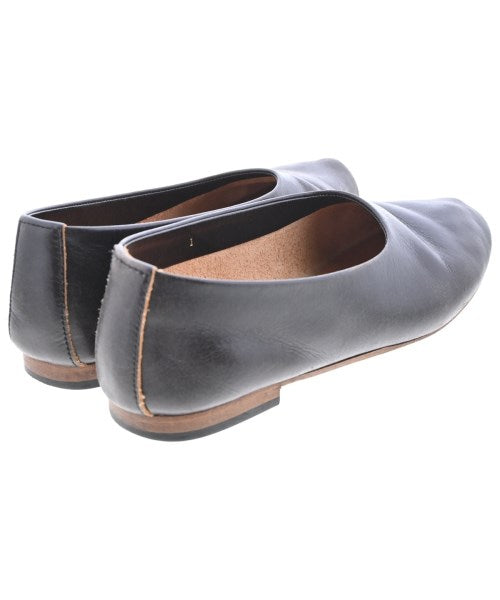 Hender Scheme รองเท้าส้นสูง