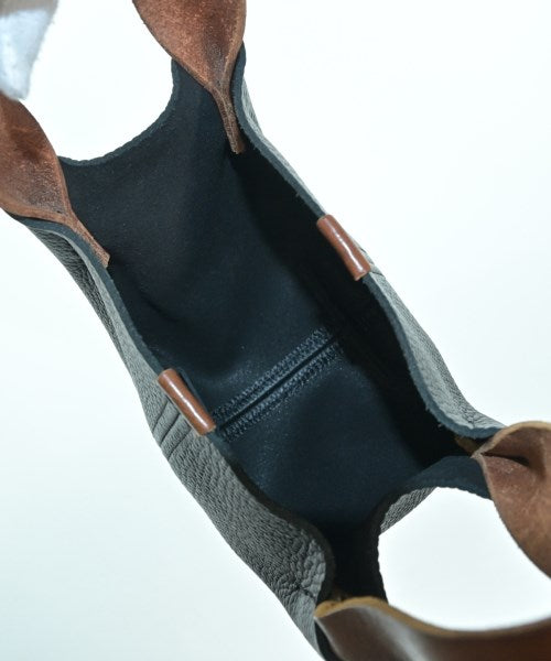 Hender Scheme กระเป๋าถือขนาดใหญ่