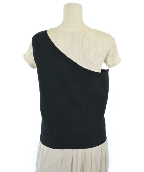 Vince เสื้อแขนกุด