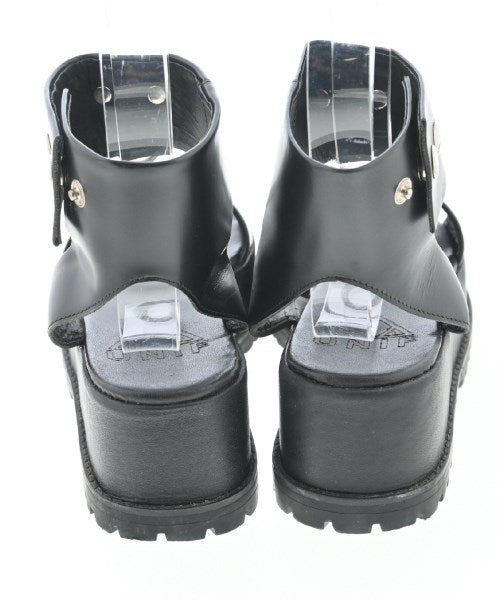 UNIF รองเท้าแตะ