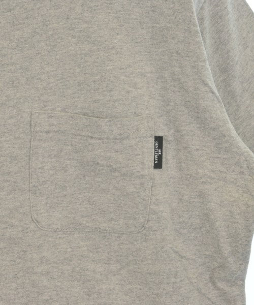 Mr.GENTLEMAN เสื้อยืด/เสื้อท็อปส์