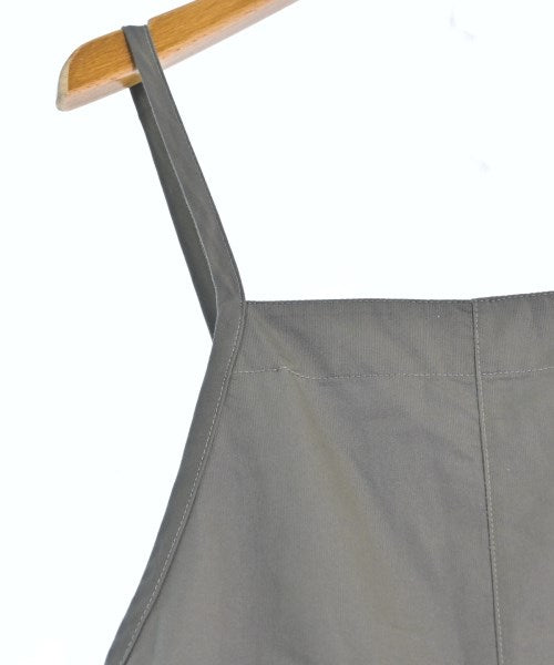 Le glazik ชุดเอี๊ยม/เสื้อคลุมหลวมๆ/จั๊มสูท