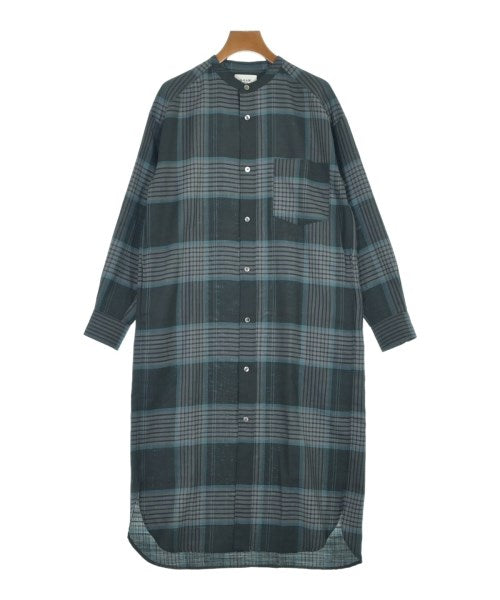 Le glazik เดรสที่เป็นเสื้อเชิ้ตตัวยาว