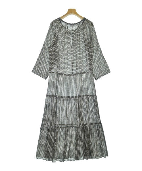 SOULEIADO ชุดเดรส