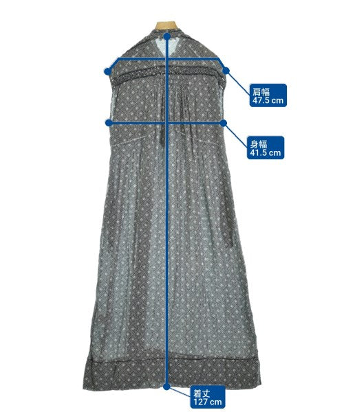 SOULEIADO ชุดเดรส