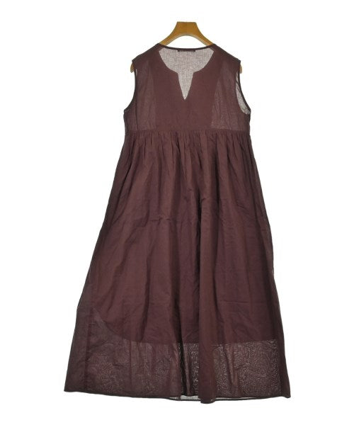 SOULEIADO ชุดเดรส