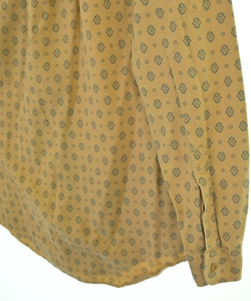 SOULEIADO เสื้อลำลอง