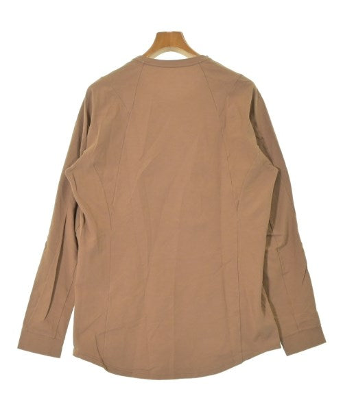 DEVOA เสื้อยืด/เสื้อท็อปส์
