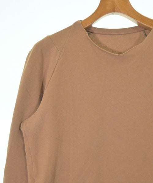 DEVOA เสื้อยืด/เสื้อท็อปส์