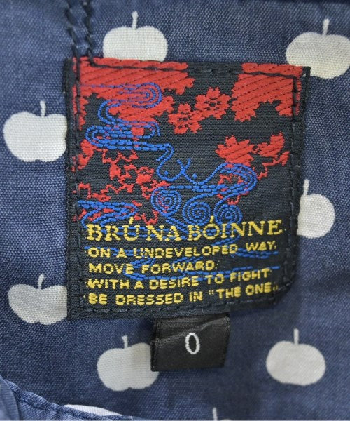 BRU NA BOINNE เสื้อลำลอง