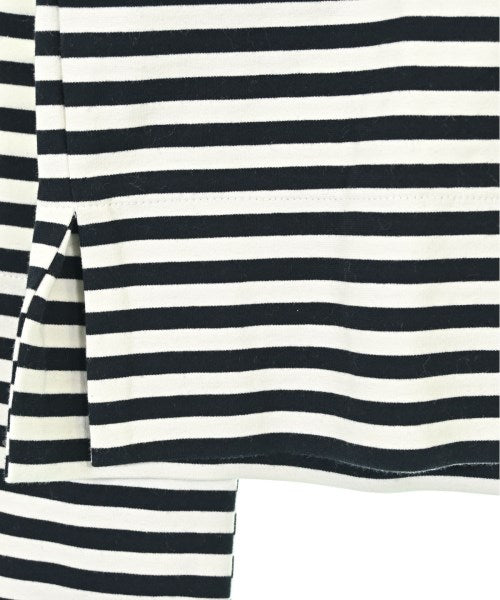 HYKE เสื้อยืด/เสื้อท็อปส์