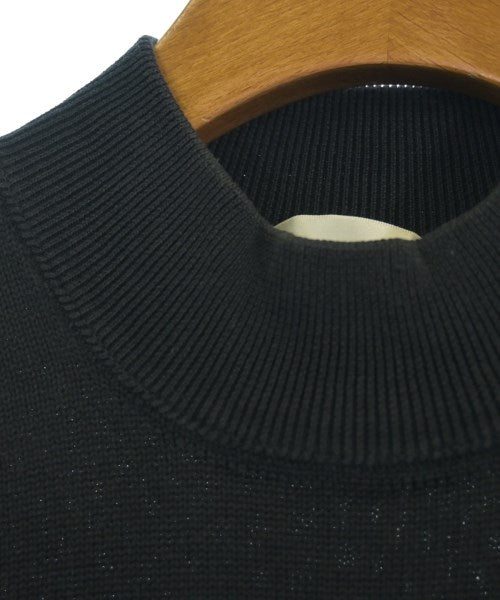 HYKE เสื้อกันหนาว