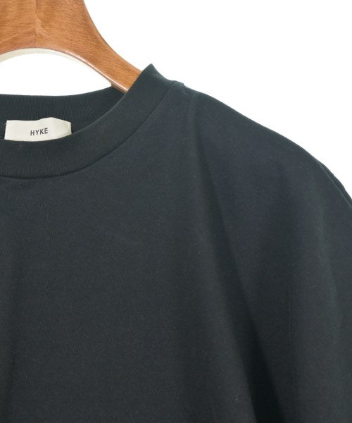 HYKE เสื้อยืด/เสื้อท็อปส์