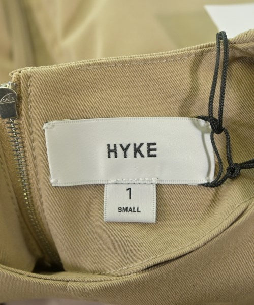 HYKE ชุดเดรส