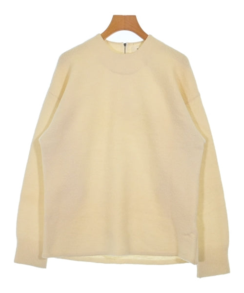 HYKE เสื้อยืด/เสื้อท็อปส์