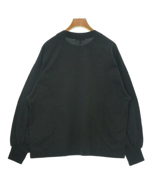 HYKE เสื้อยืด/เสื้อท็อปส์