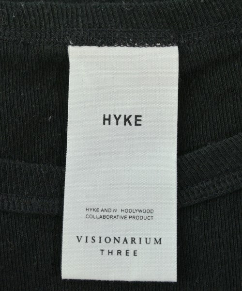 HYKE เสื้อยืด/เสื้อท็อปส์