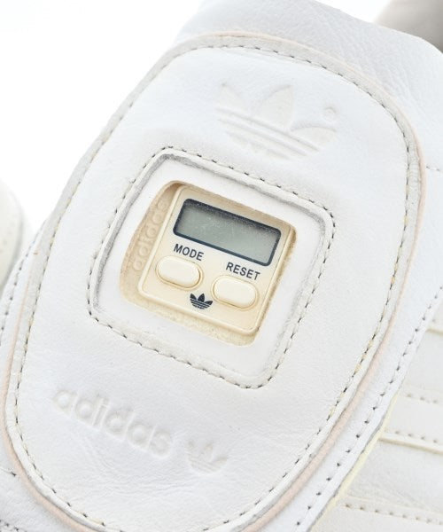 HYKE รองเท้าผ้าใบ