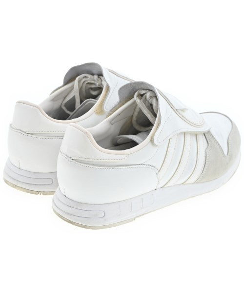 HYKE รองเท้าผ้าใบ