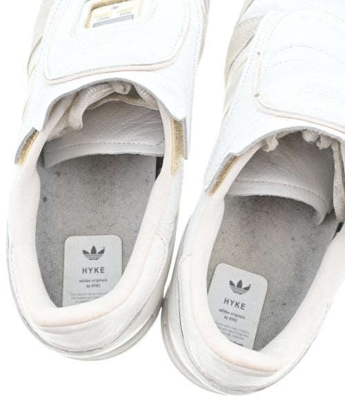 HYKE รองเท้าผ้าใบ