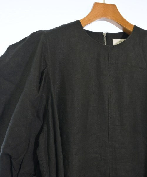 HYKE ชุดเดรส