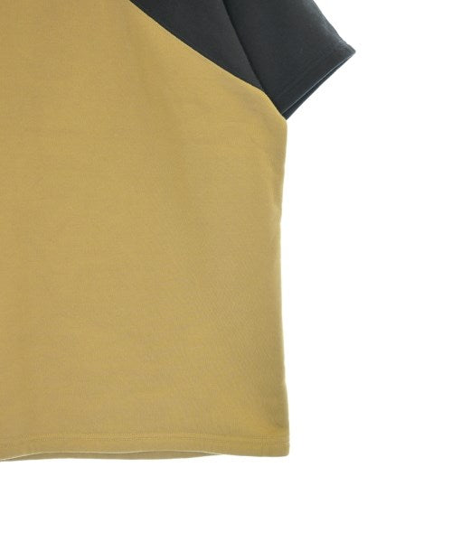 HYKE เสื้อยืด/เสื้อท็อปส์
