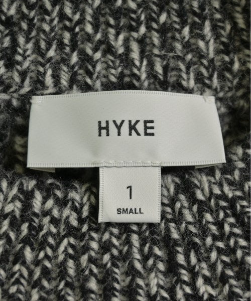 HYKE เสื้อกันหนาว