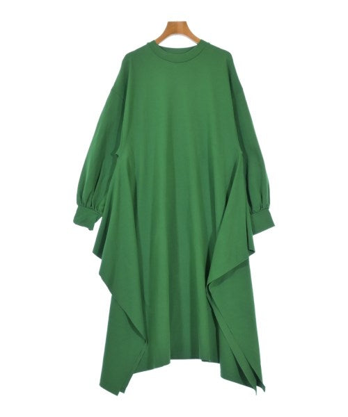 HYKE ชุดเดรส