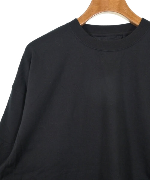 HYKE เสื้อยืด/เสื้อท็อปส์